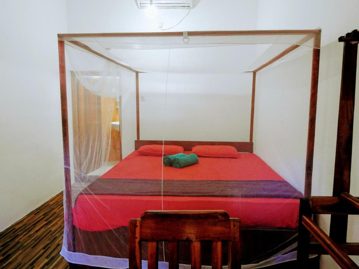 Cresent Bay Beach Hotel Arugam Bay Bagian luar foto