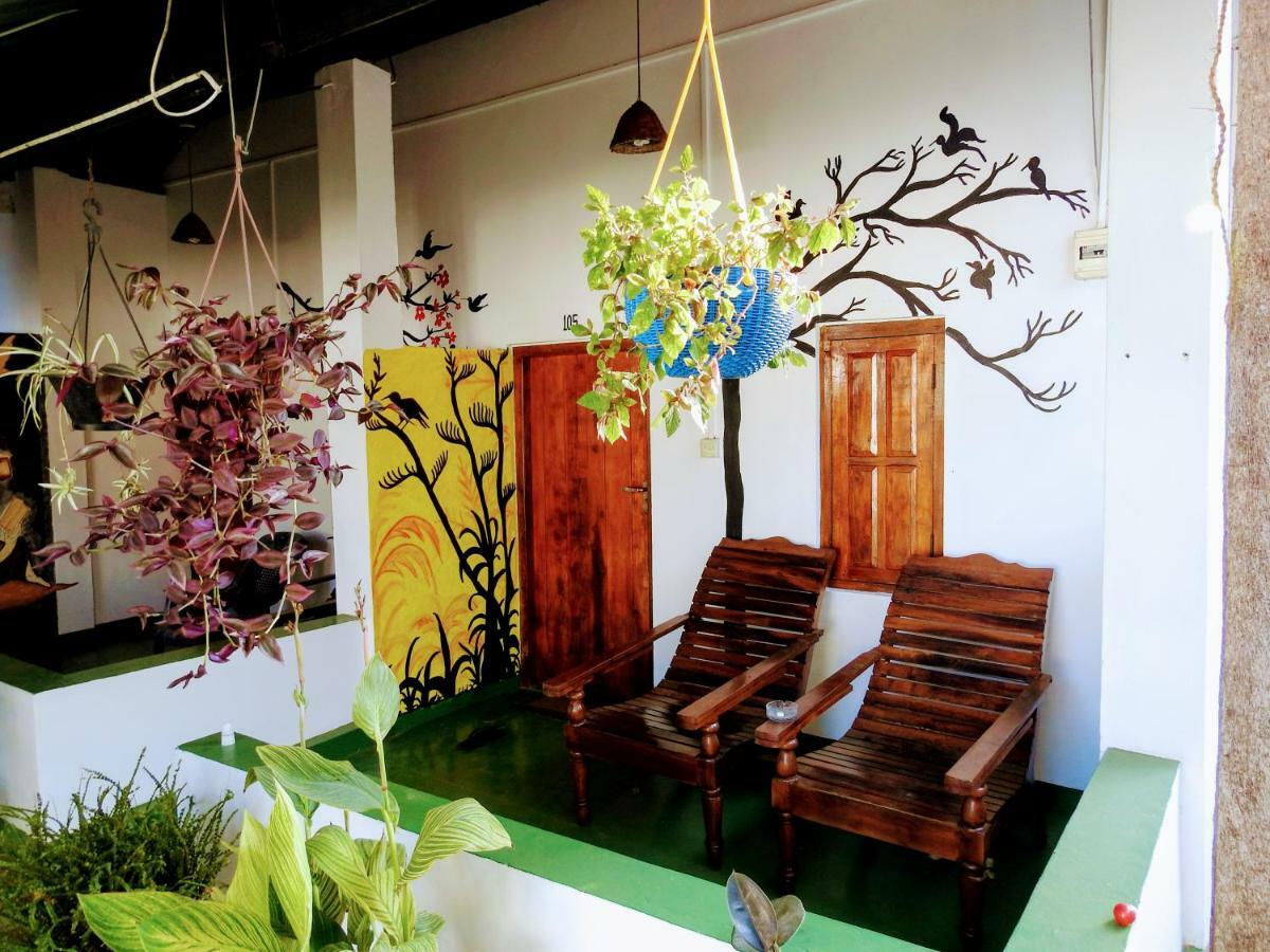 Cresent Bay Beach Hotel Arugam Bay Bagian luar foto