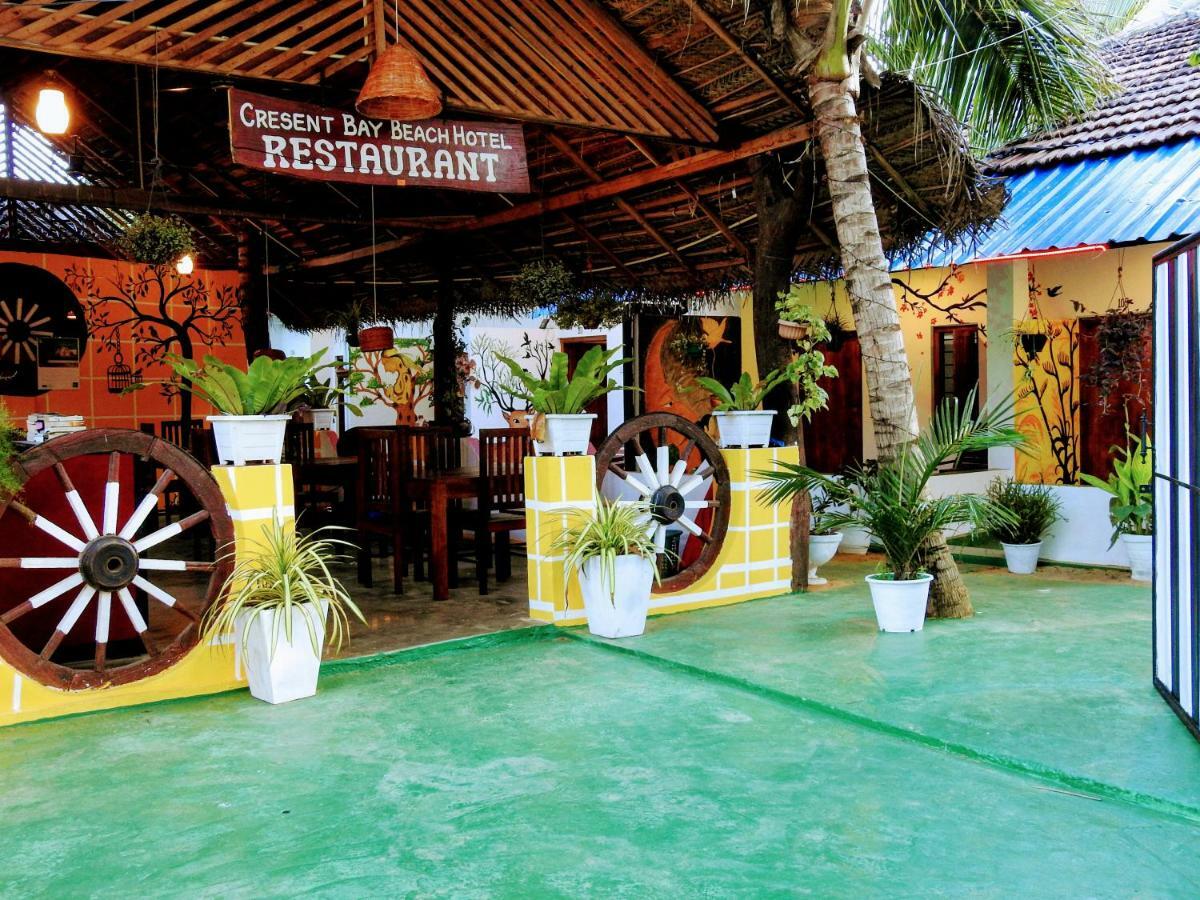 Cresent Bay Beach Hotel Arugam Bay Bagian luar foto